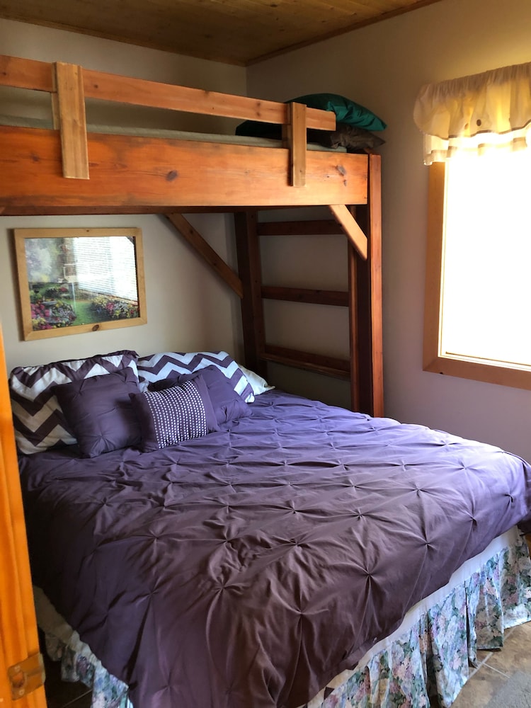 Waterfront Cabin With Sand Beach On Pristine Shell Lake Shell Lake Vrbo