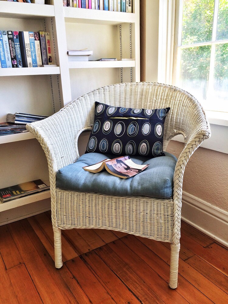 Cottage with Garden Gardiner Vrbo