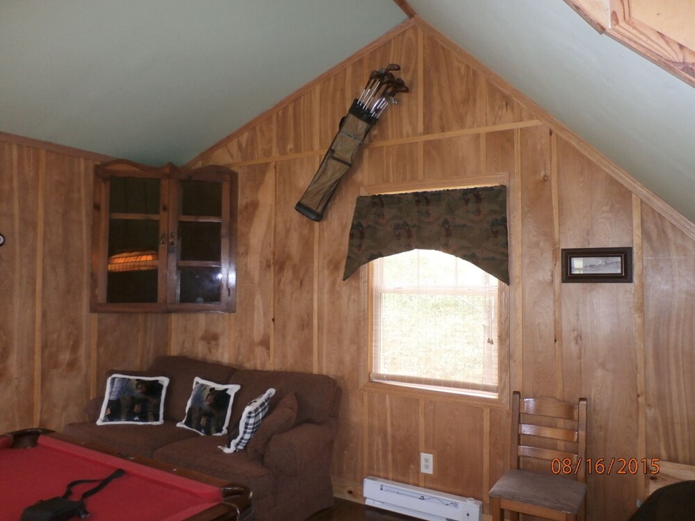 Sugar Plum Cabin - Beautiful Mountain View/Renovated Log Cabin/Kids Ski FREE/ELK