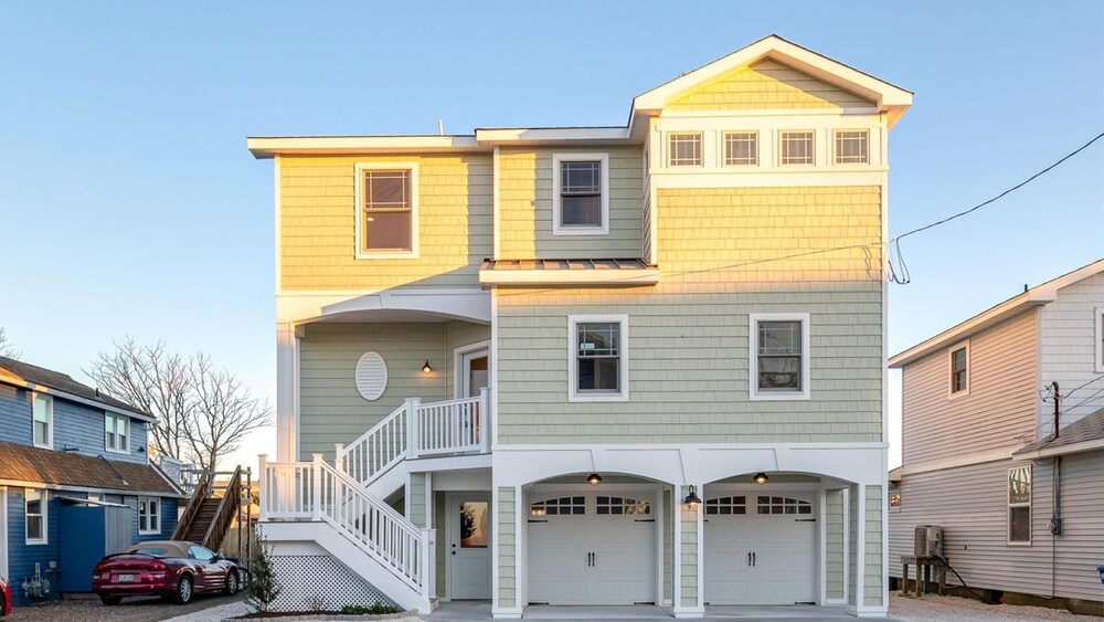 Luxury LBI Waterfront Home with Dock (Perfect for Boat Owners!)