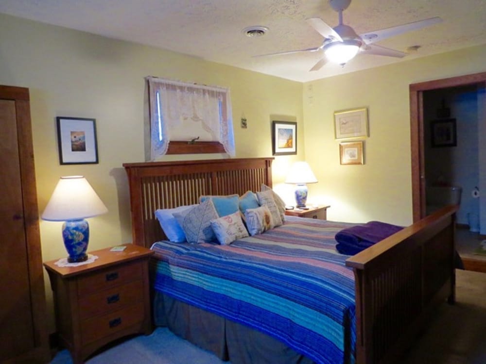 Beautiful Lake "Front" Ontario Home Located in Oswego, NY. Oswego Vrbo