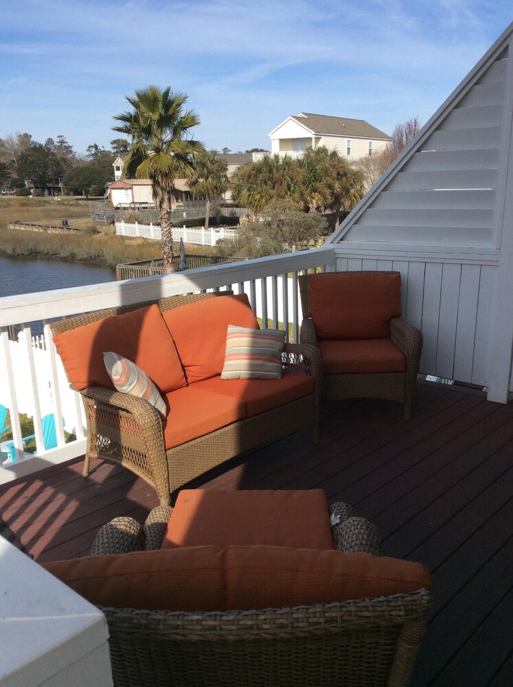 APR/MAY DISCOUNTS 5ba 5.5 bath 1BLK frm BEACH/MARSH/DOCK/PVT POOL/PET FRIENDLY/