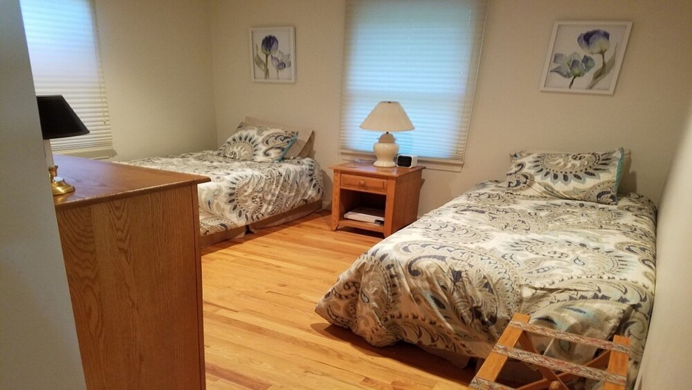 Sun Filled Direct Lakefront 3 Bedroom House On Bantam Lake Litchfield