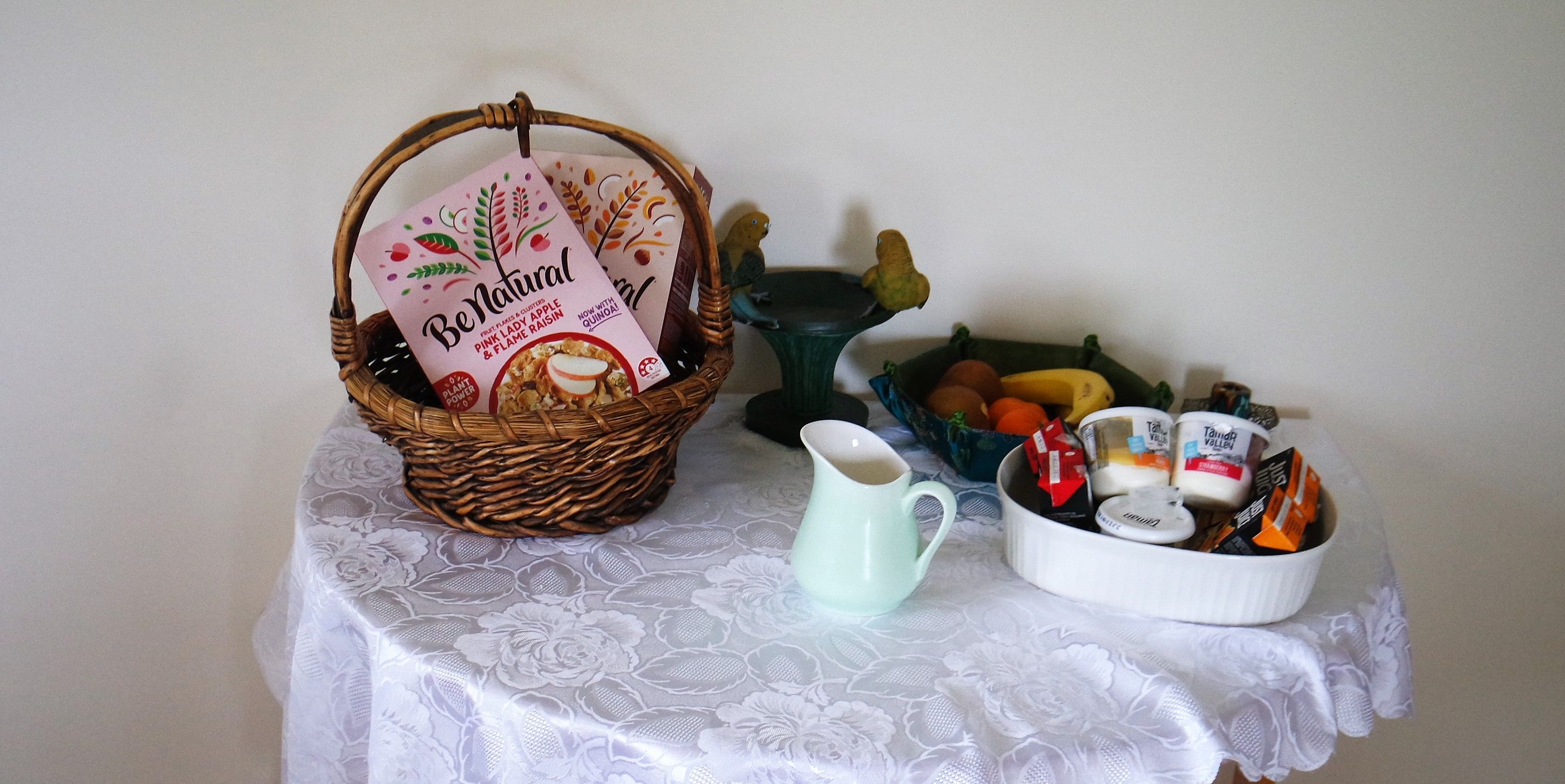 Eleebana Guest House