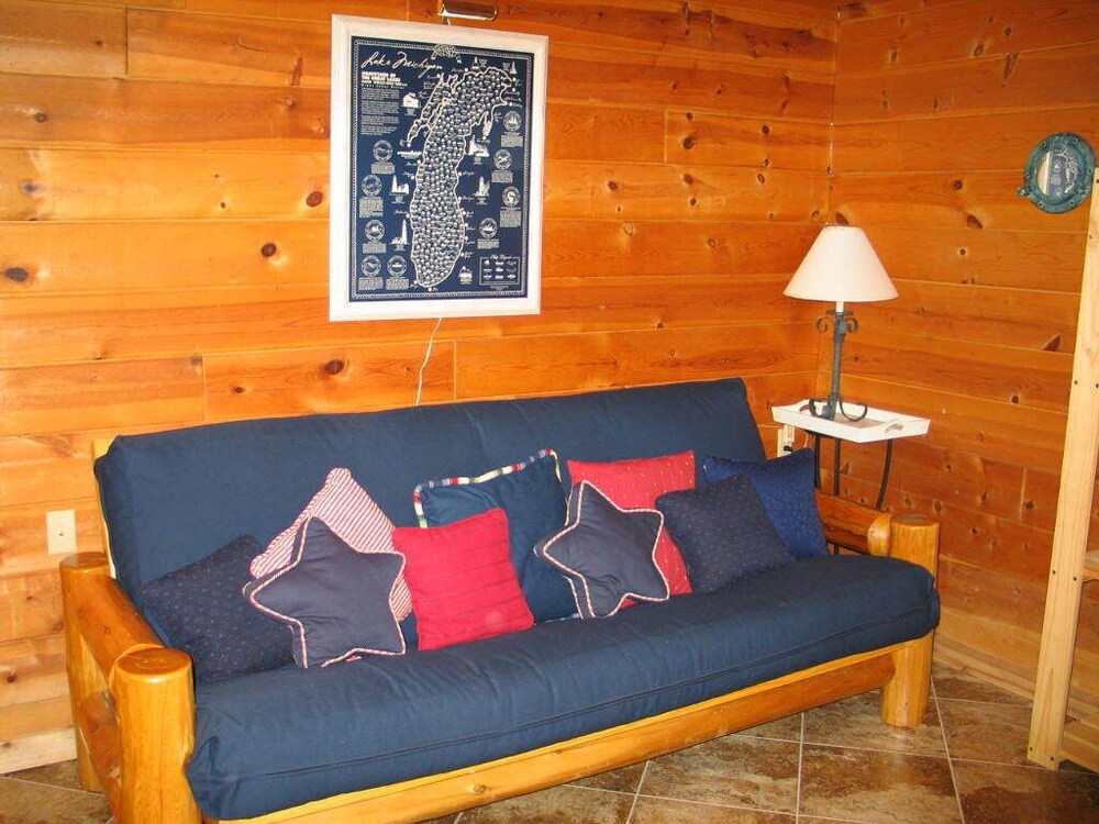 Beautiful Cabin On The Scenic Wisconsin River/lake Wisconsin,