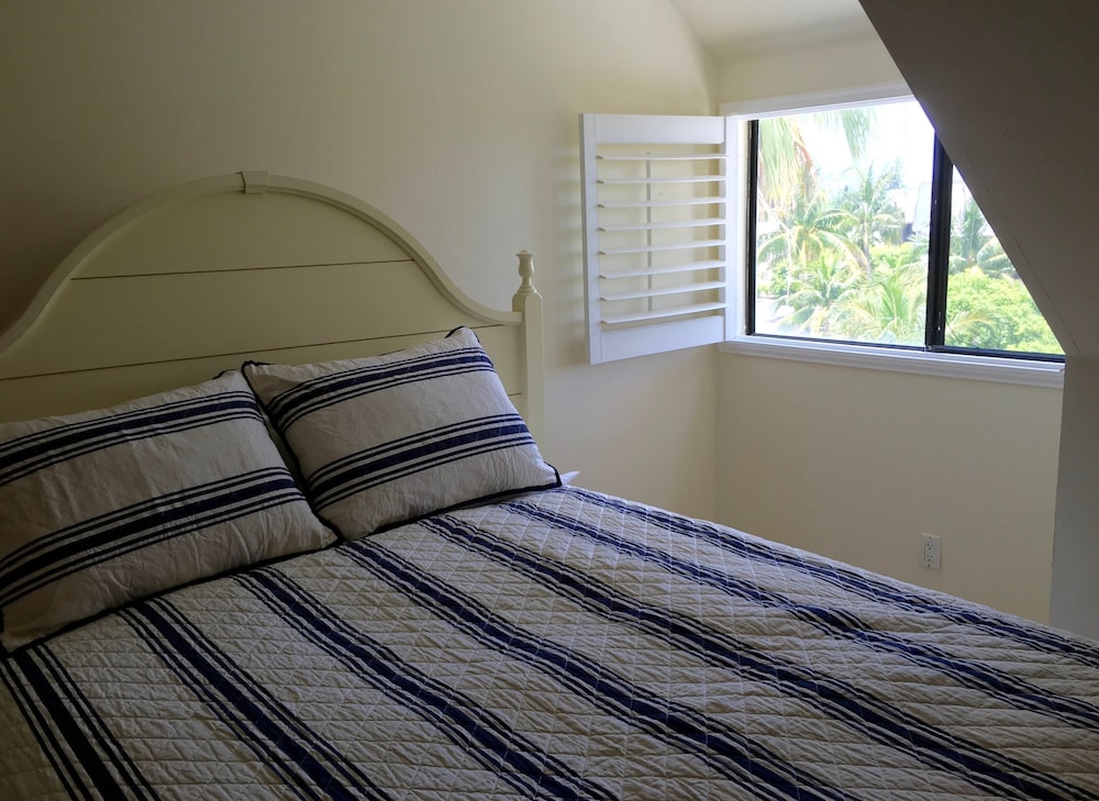 Penthouse Bay Front 2 Story Sleeps 8 at South Seas Island Resort, Captiva Lee County Vrbo