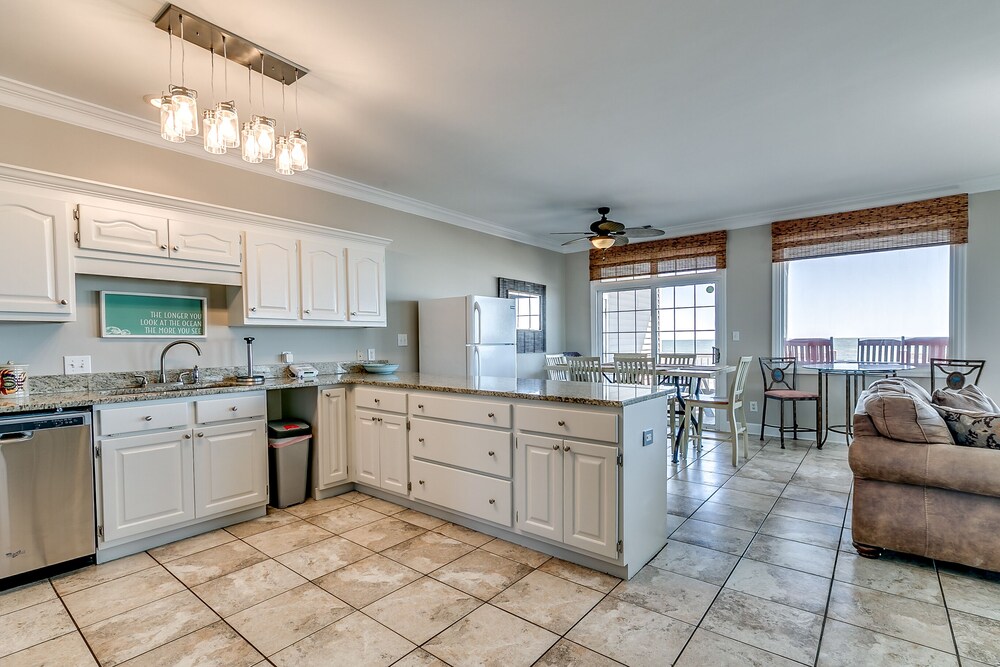 Massive oceanfront duplex with 6 bdrms/6 ba on each side; total 12 bdrms/12 ba