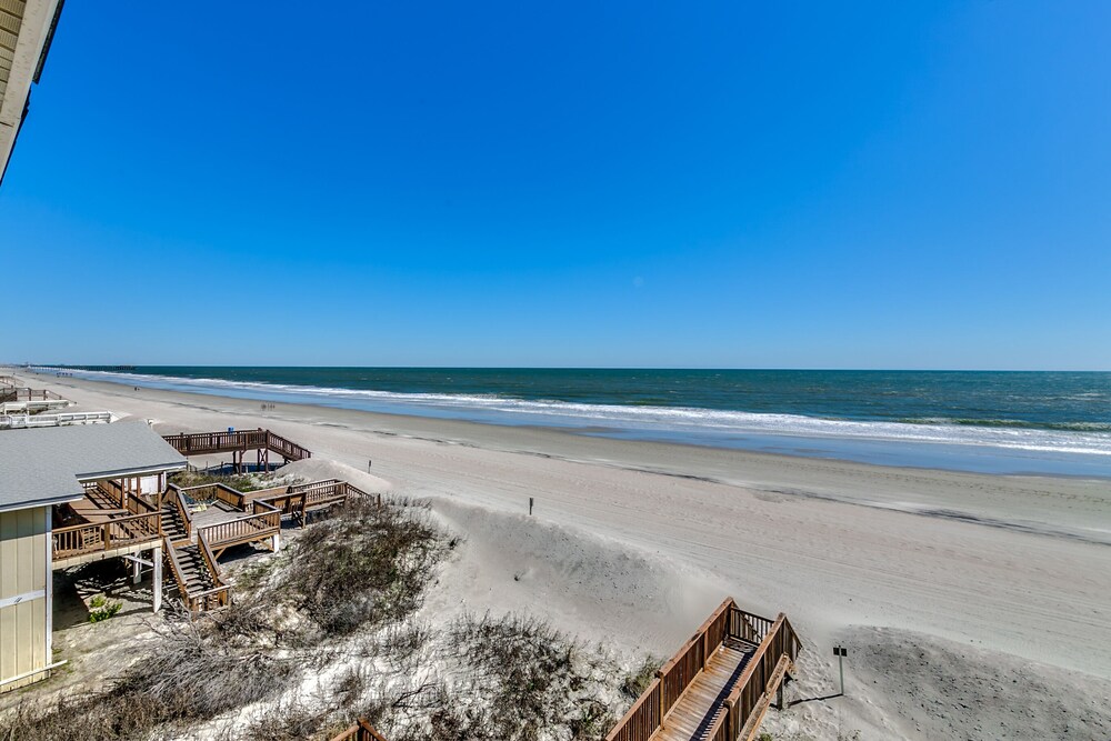 Massive oceanfront duplex with 6 bdrms/6 ba on each side; total 12 bdrms/12 ba
