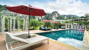 2 outdoor pools, pool umbrellas, sun loungers