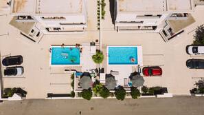 Piscine extérieure (ouverte en saison)