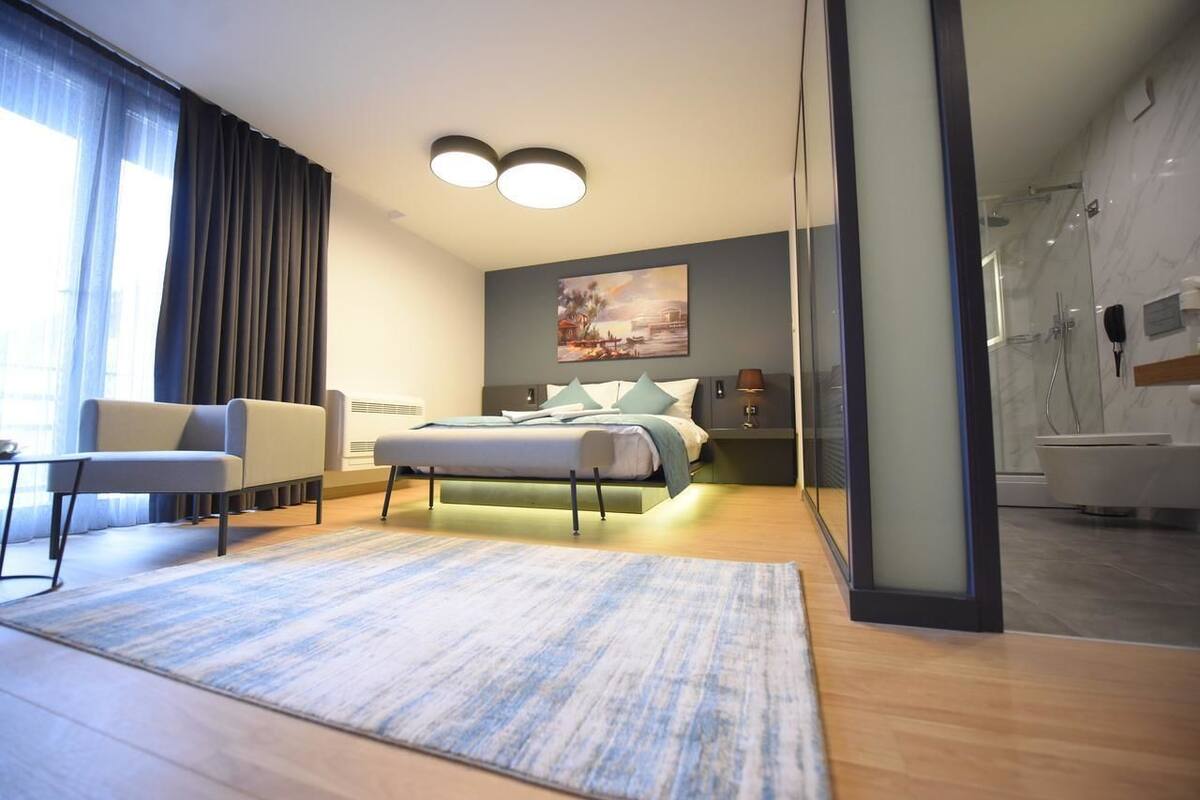 Stil Suit In Istanbul Turkey Expedia