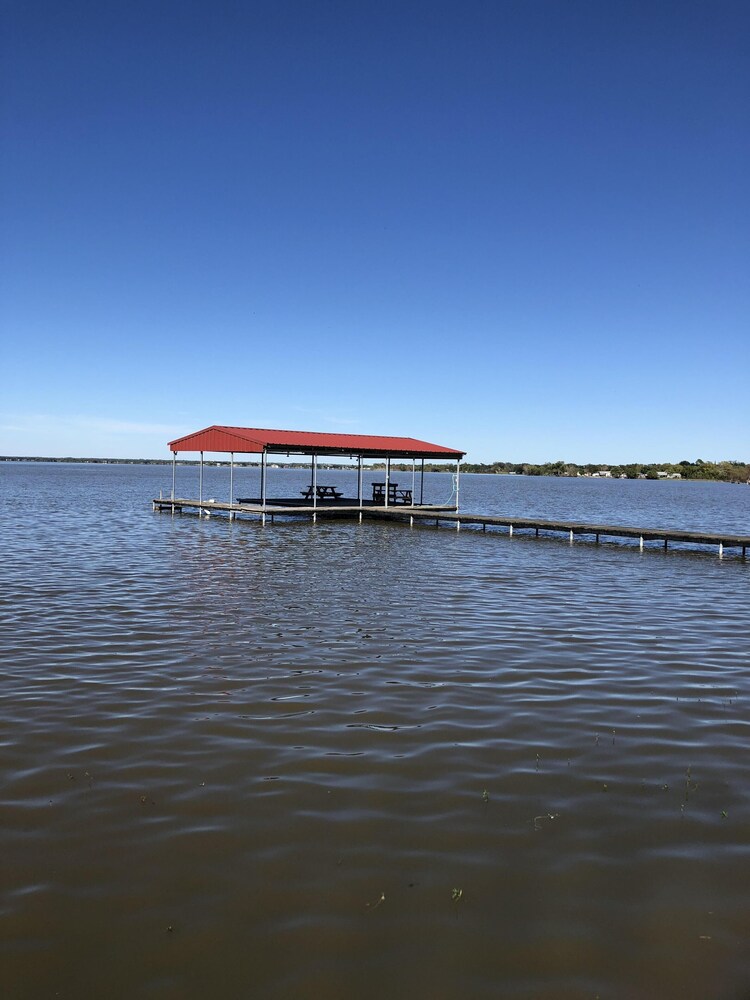 Beautiful Lakefront Home Nestled Upon 5 Acre Tract