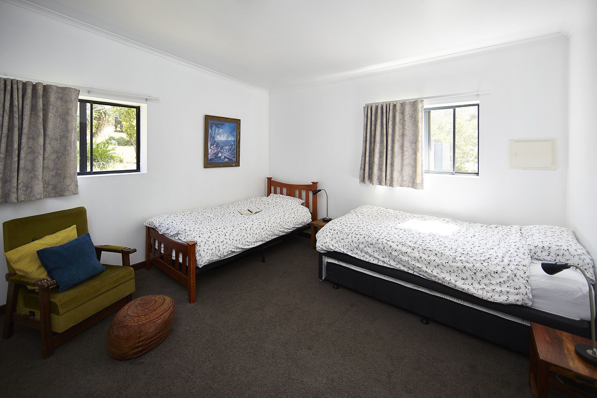 The Nutty Bungalow..on organic farm by the beach .