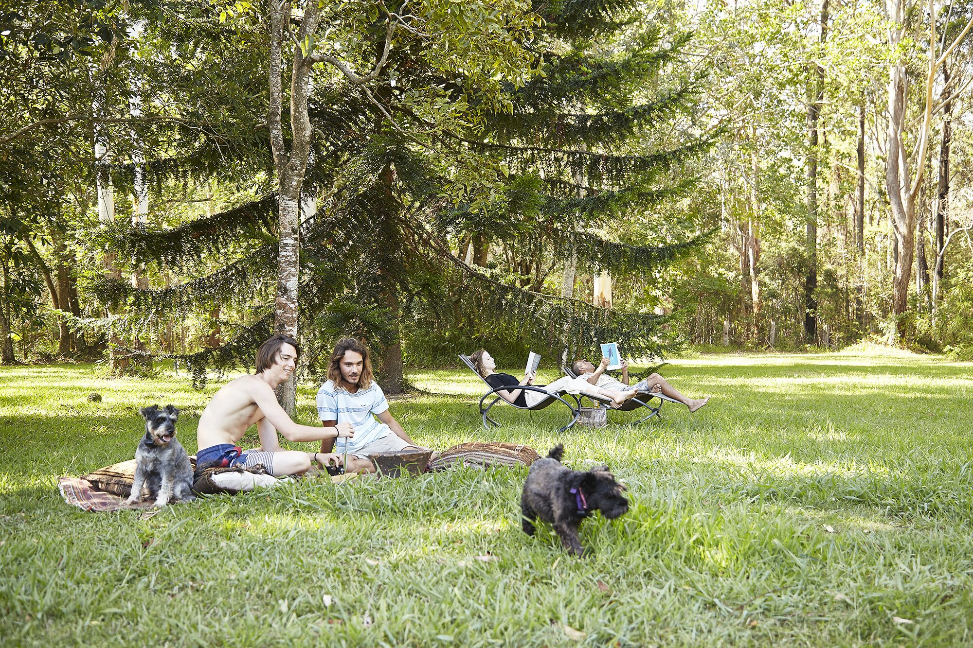 The Nutty Bungalow..on organic farm by the beach .