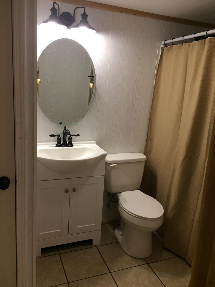 Bathroom, Studio A. Katie & Steve Riley Apartment