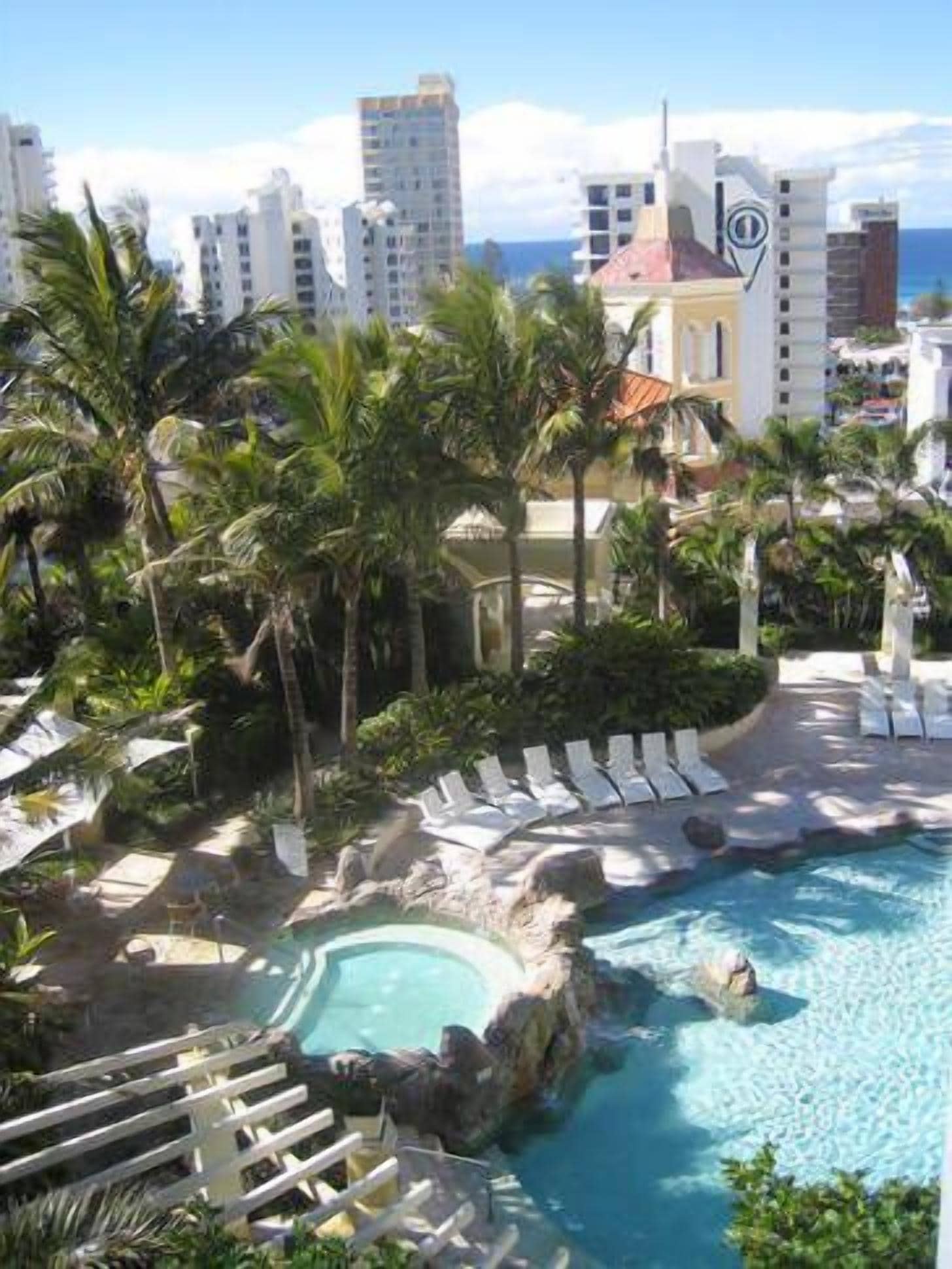 Luxury IN Paradise @ Chevron Renaissance