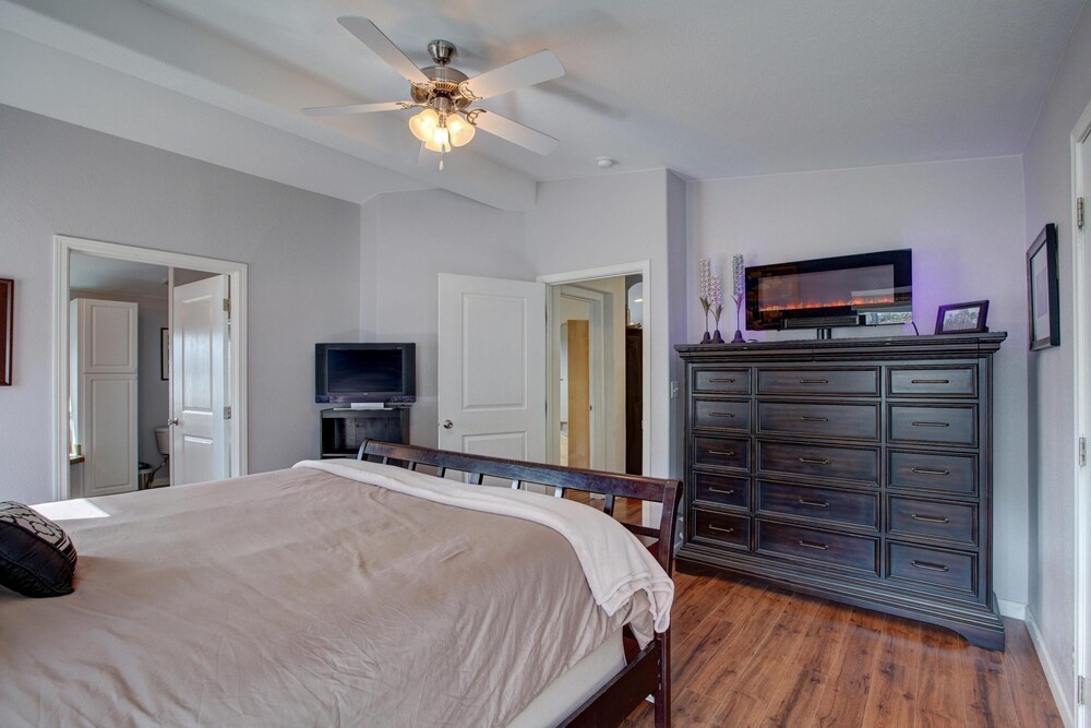 Josephine House PET FRIENDLY15 Min to Ski Cooper w/ HOT TUB! Lake County Vrbo