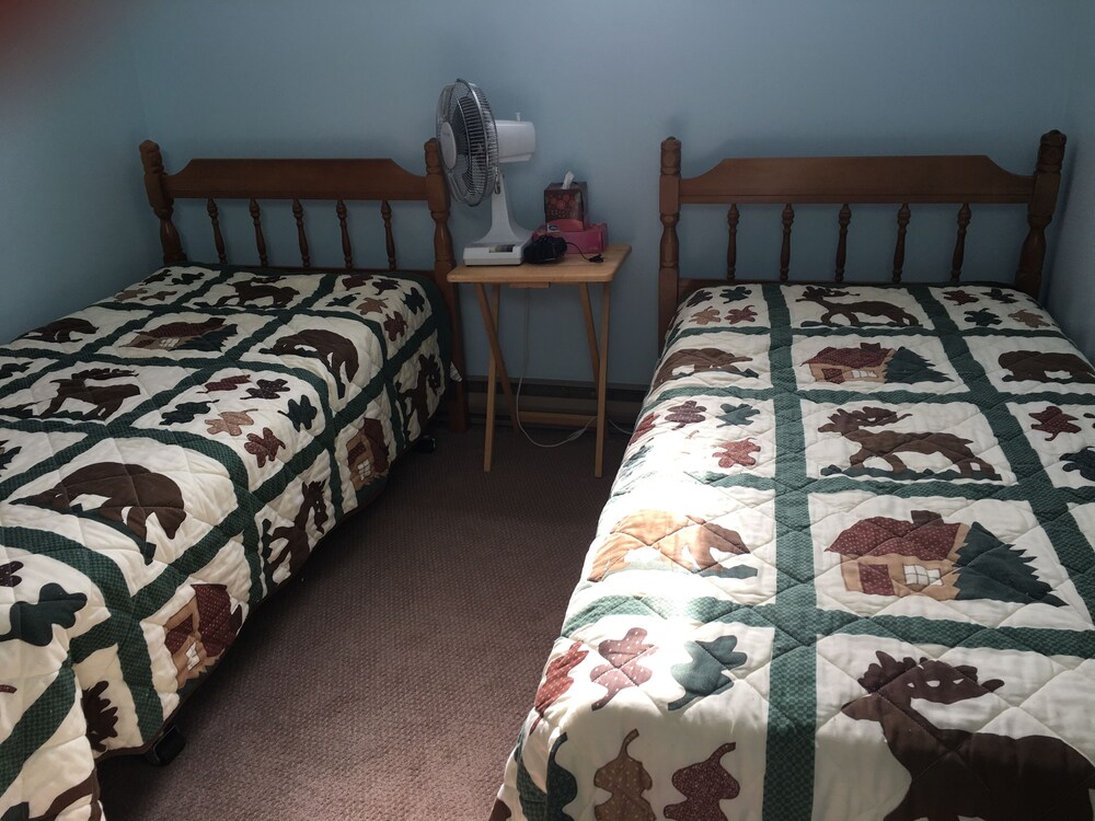 2 bedroom Samoset Condo Gilford Vrbo