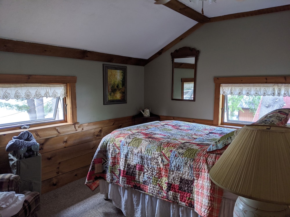Lake Algonquin Wells NY scenic year round 4 bedroom on lake Wells Vrbo