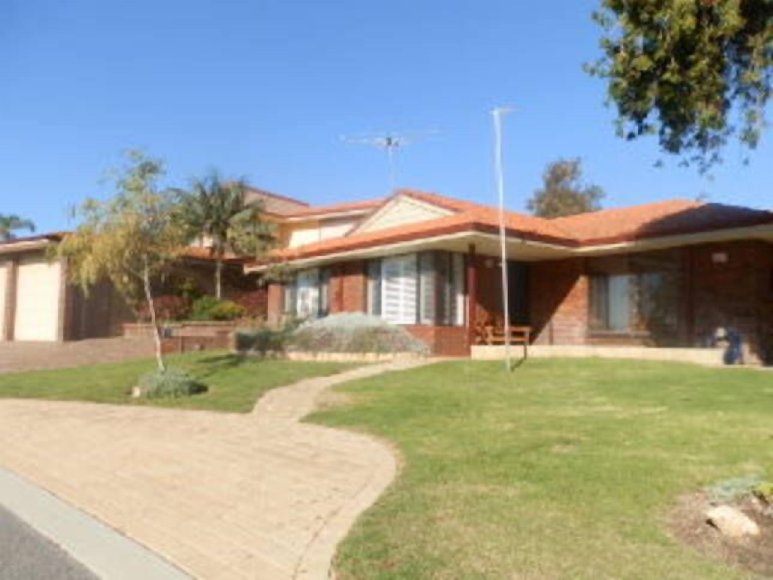 Marmion Beach  Granny Flat