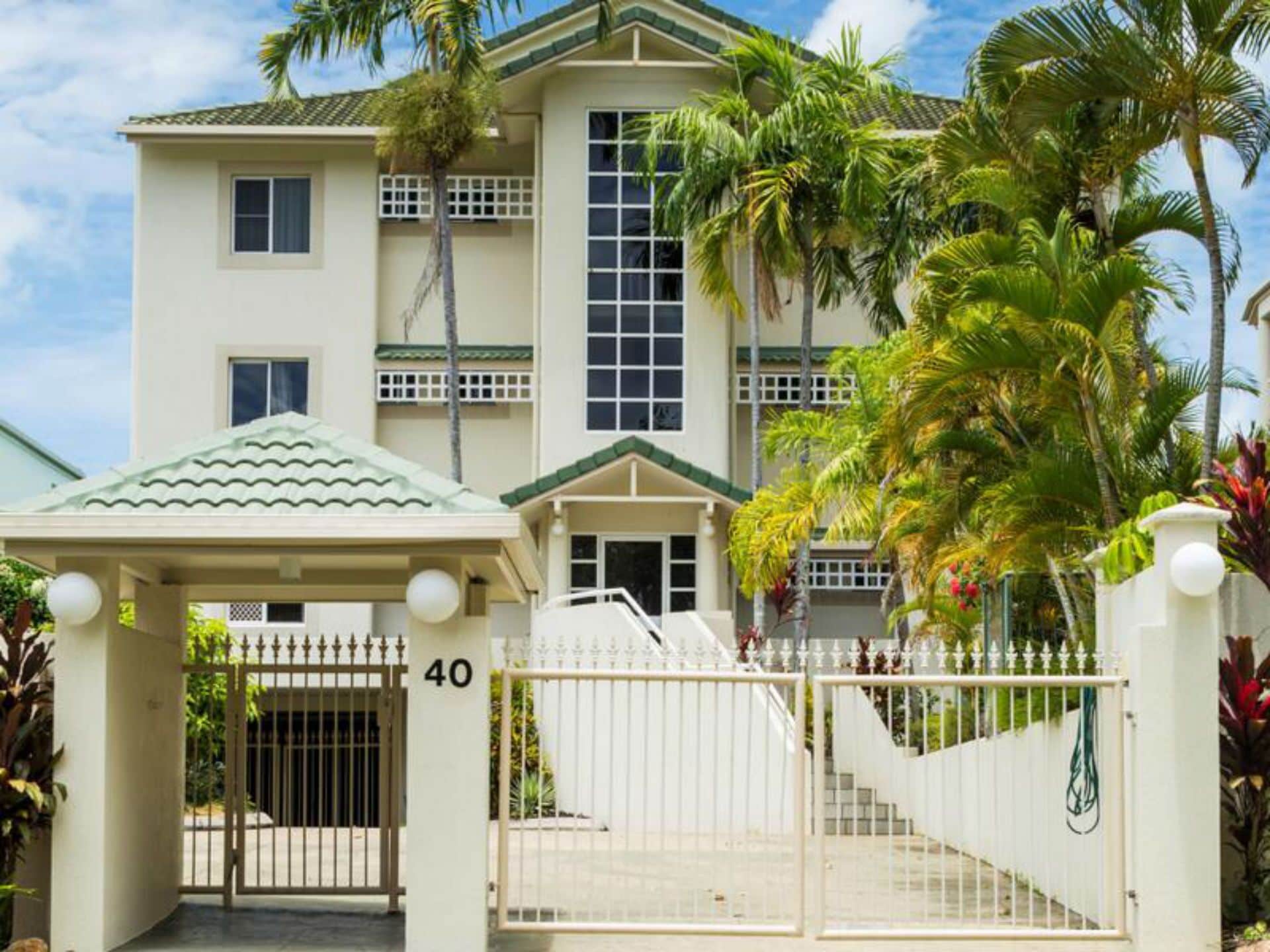 Luxury Beach Front Accommodation