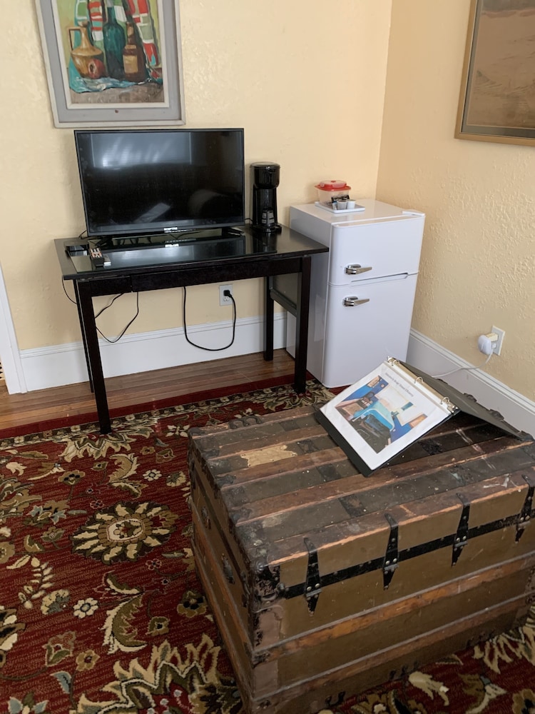 A Broad Street Studio