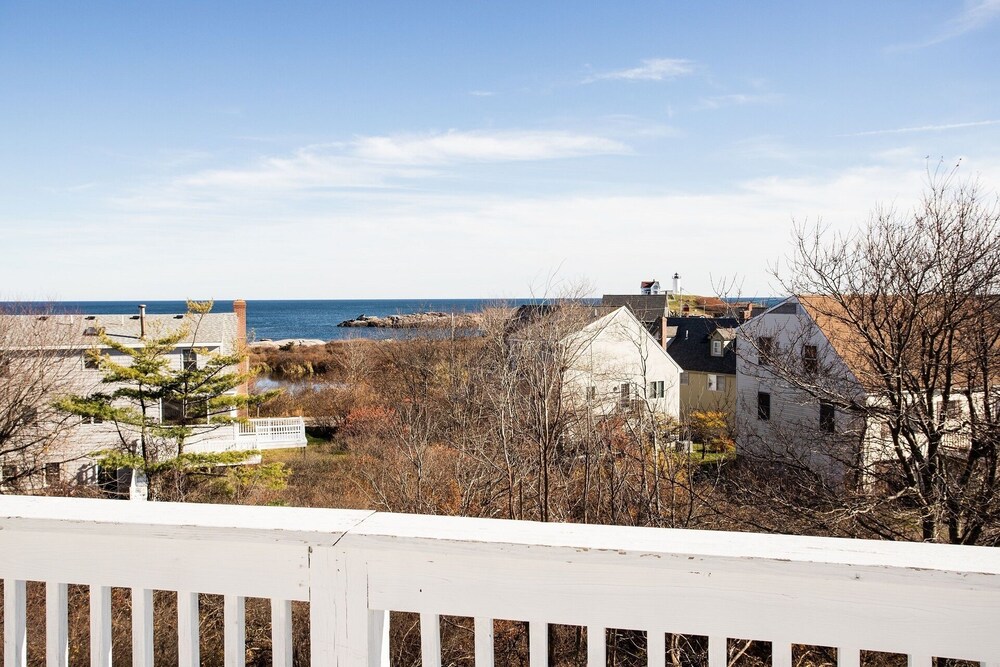 Amazing Rates!! Walk to The Nubble Lighthouse