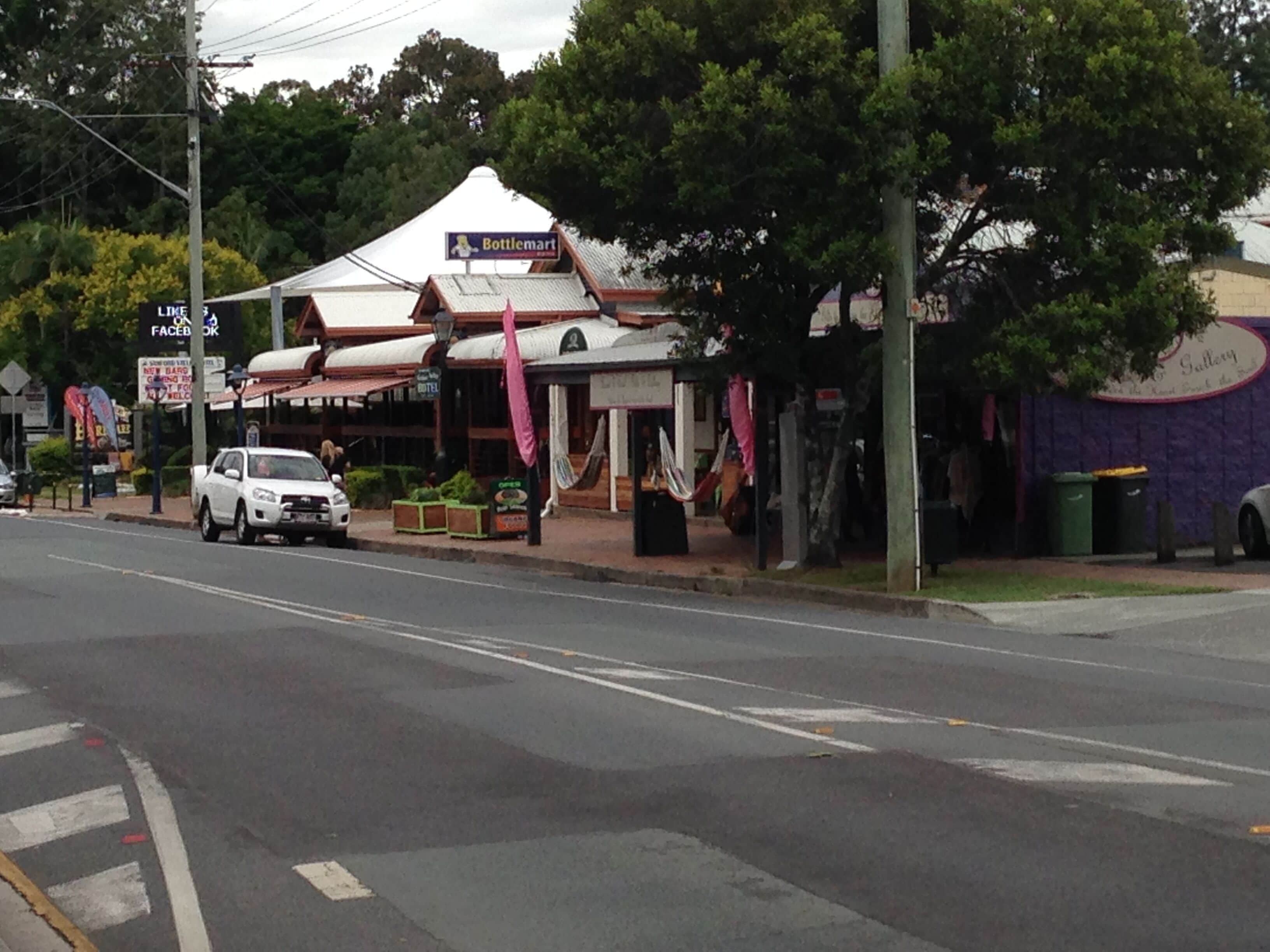 Samford Valley Resort Style Retreat 'Navillus'