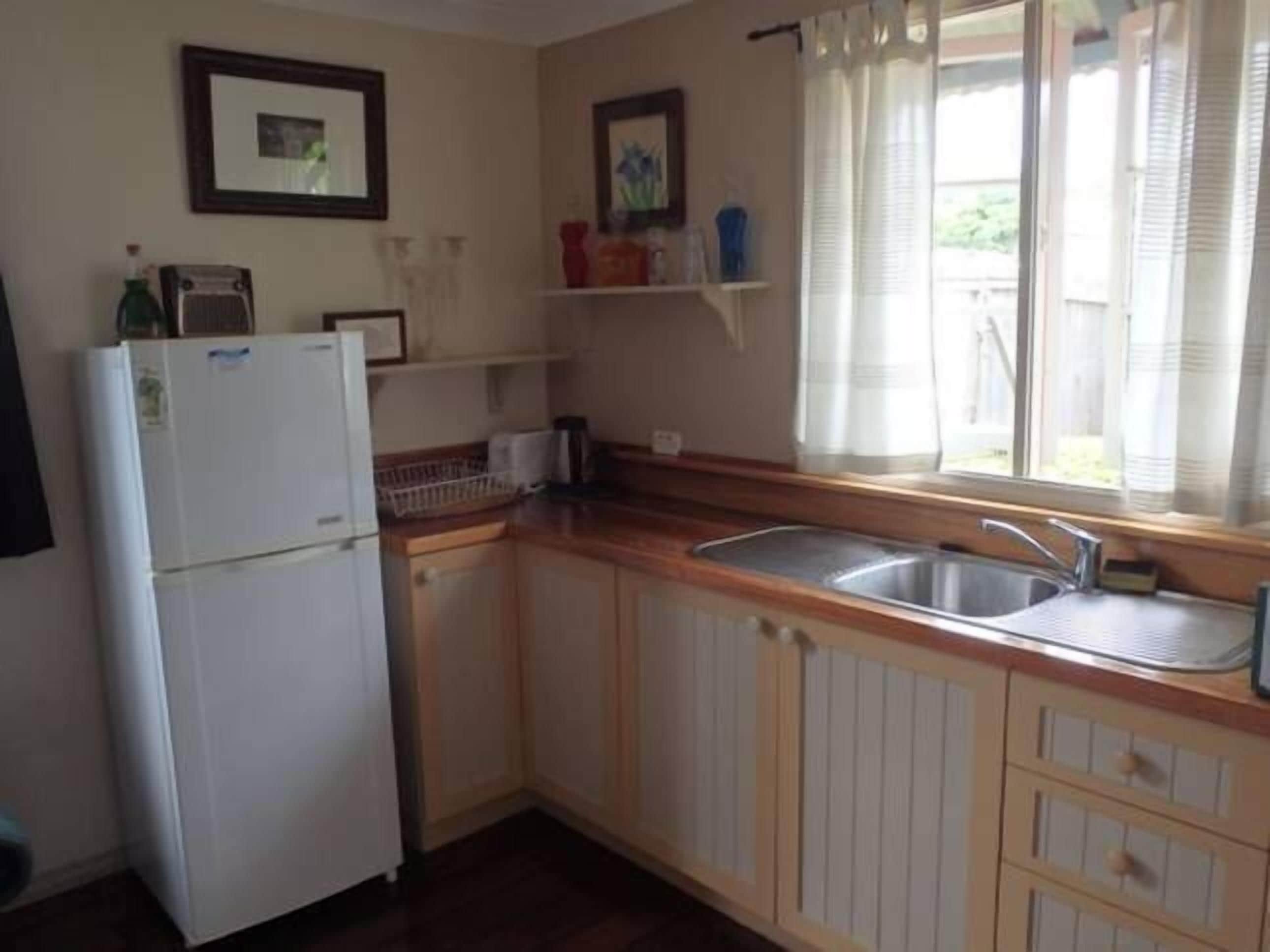Mulberry Cottage -  2 Minute walk to town