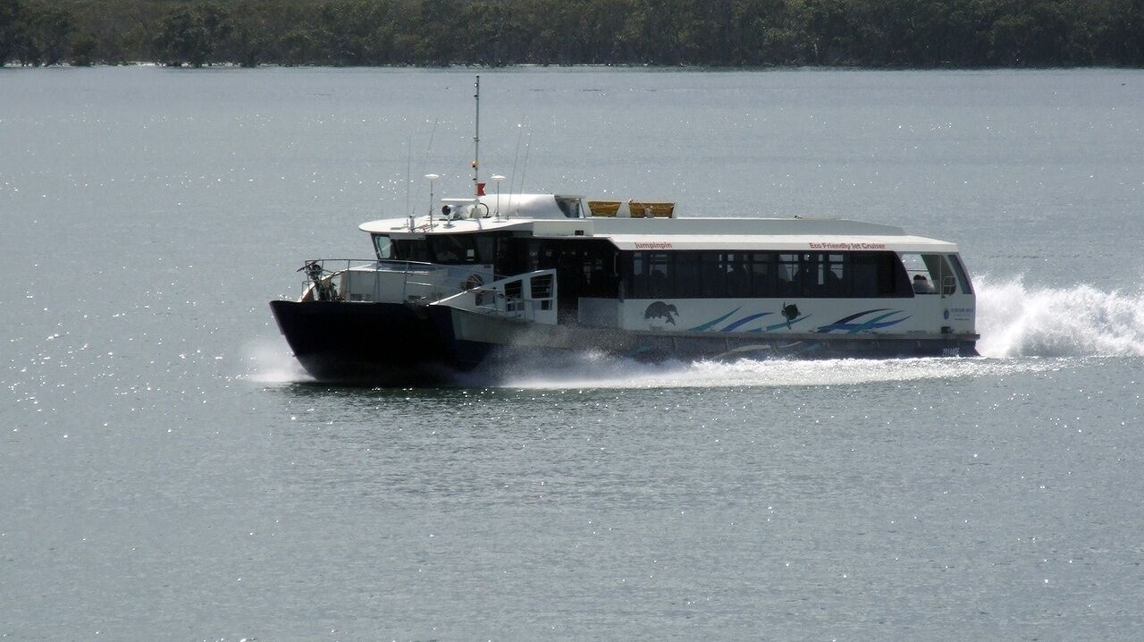 Island Container Bird House