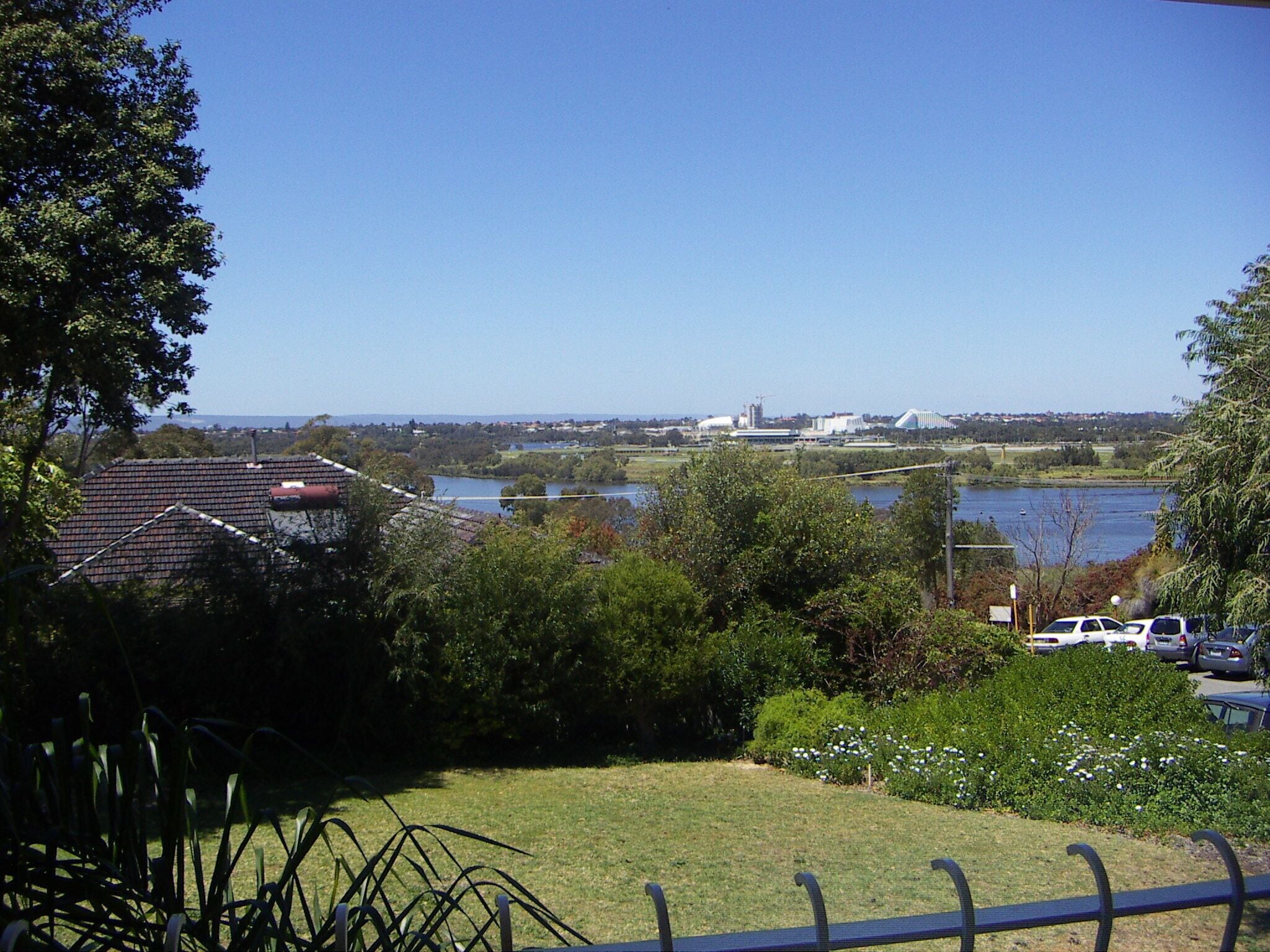 Rivers Court - small complex and close to city - min of 3 night stay generally