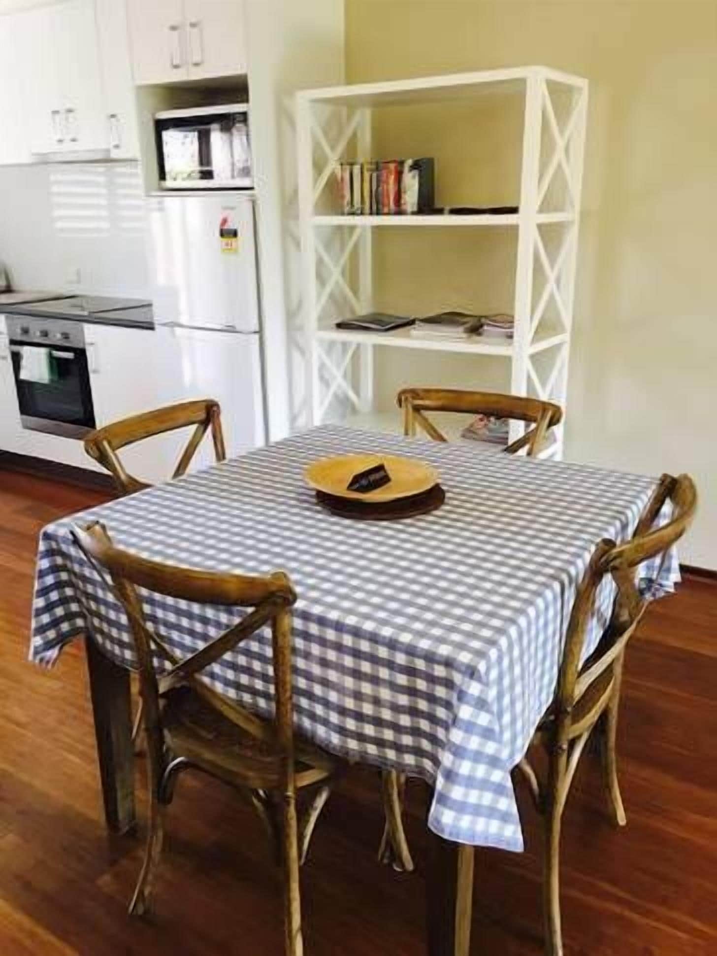 Rivers Court - small complex and close to city - min of 3 night stay generally