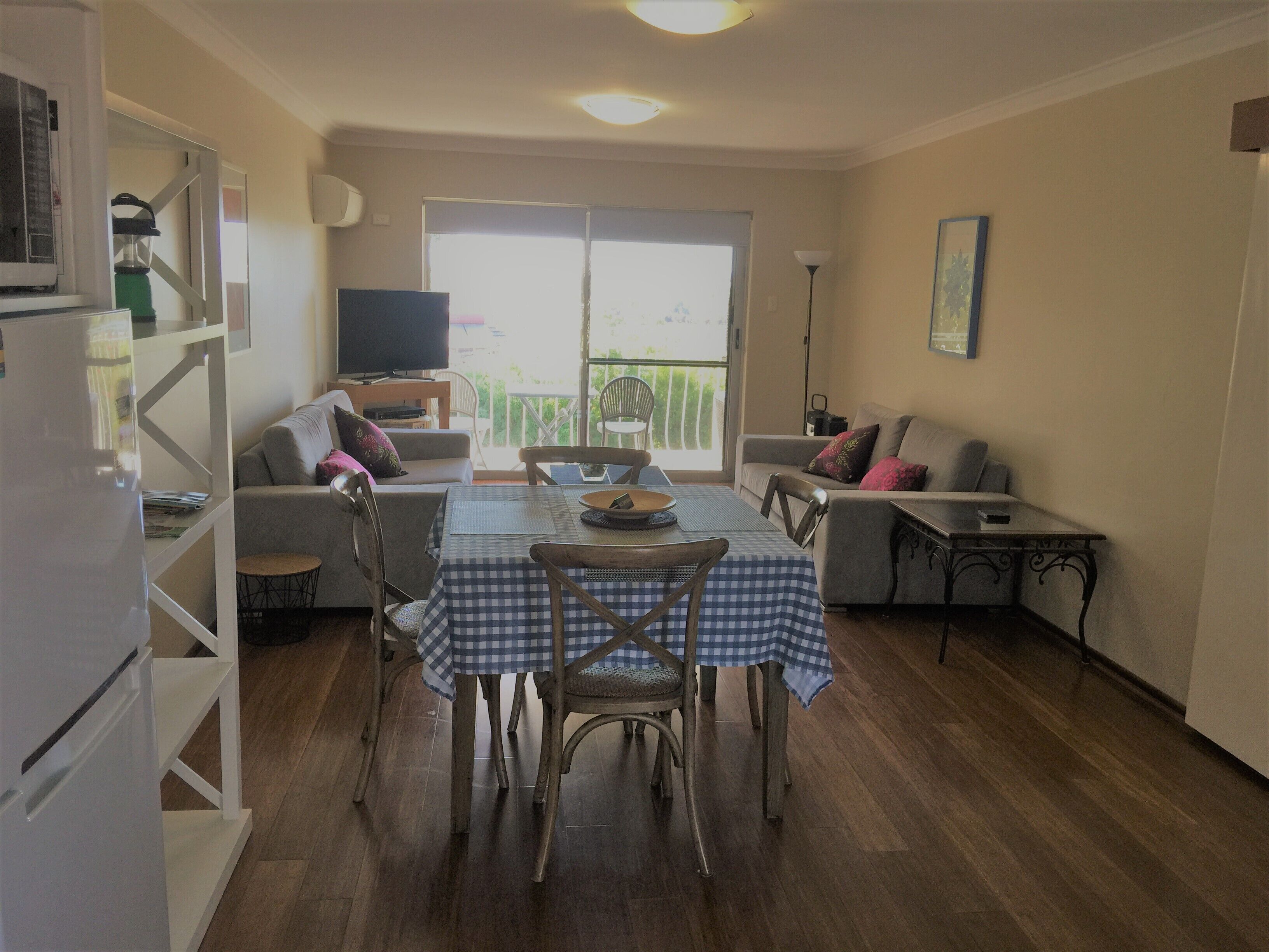 Rivers Court - small complex and close to city - min of 3 night stay generally