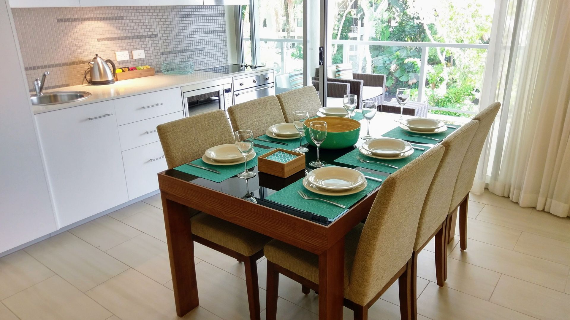 1405- Imagine Drift- Large Family Apartment With Stunning Ocean Views