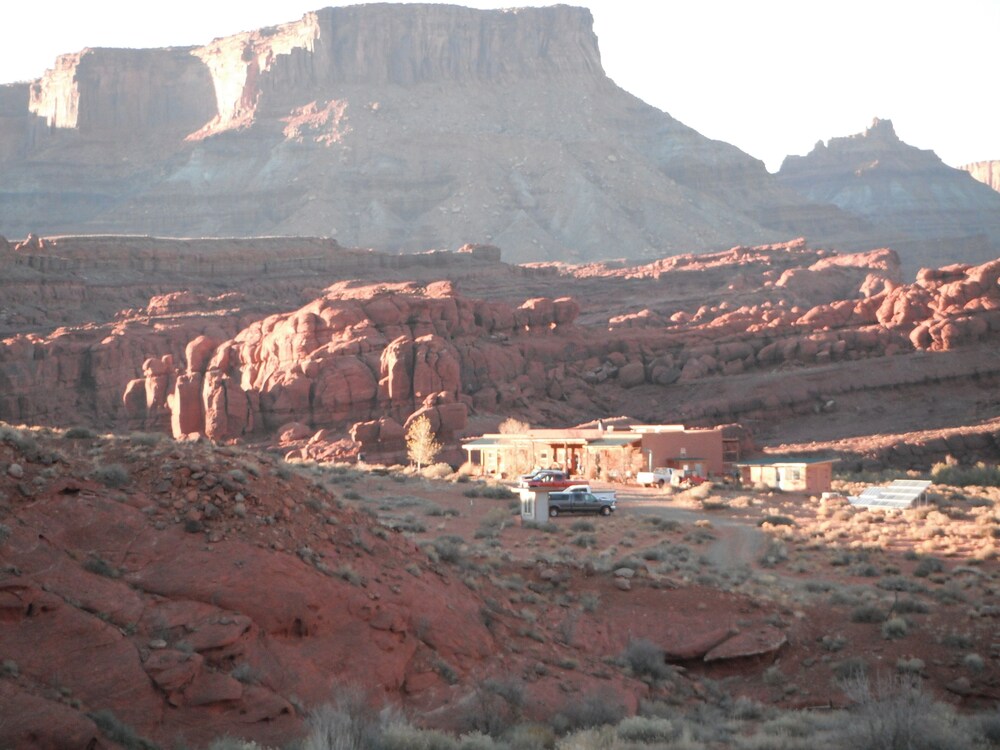 I'm Open, Base Camp Adventure Lodge, King bed