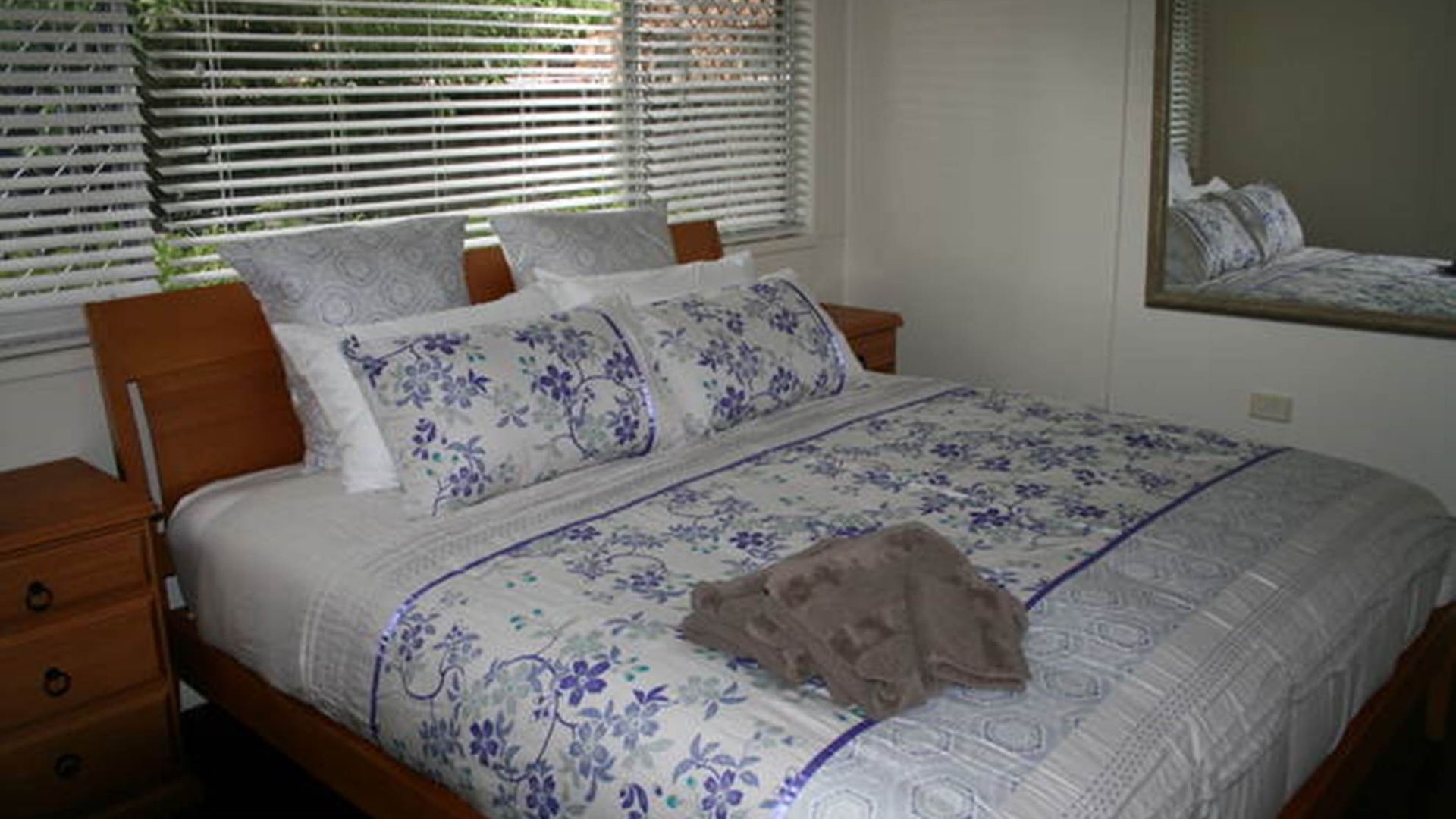 Coffs Harbour Beach House, One of the Best Located Holiday Homes in Coffs!!