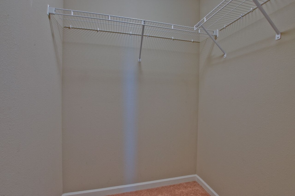 Mertle Home| 3bed 2bth, great for families in quiet neighborhood!