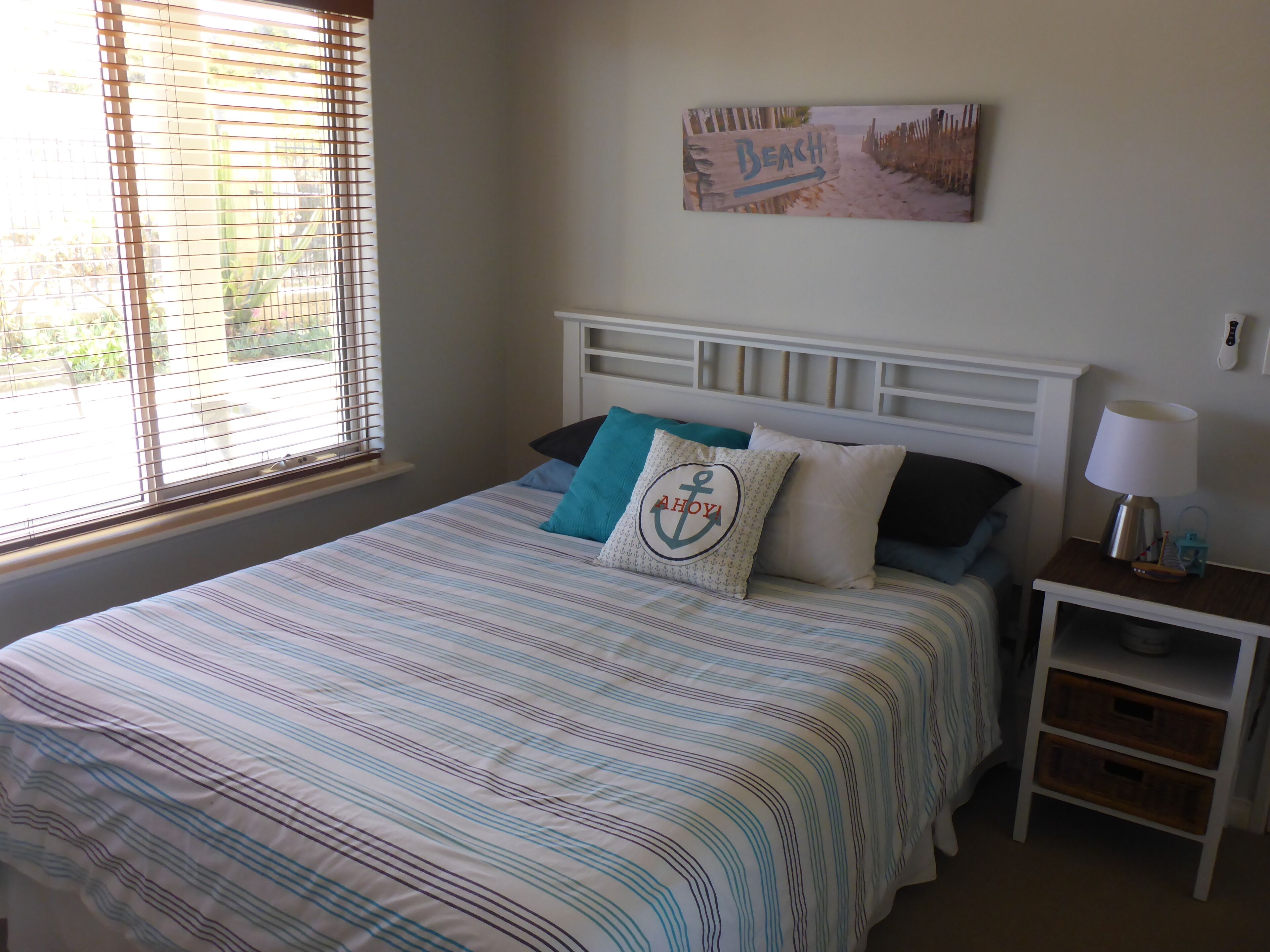 All quality linen supplied + free WiFi, Netflix, gift etc