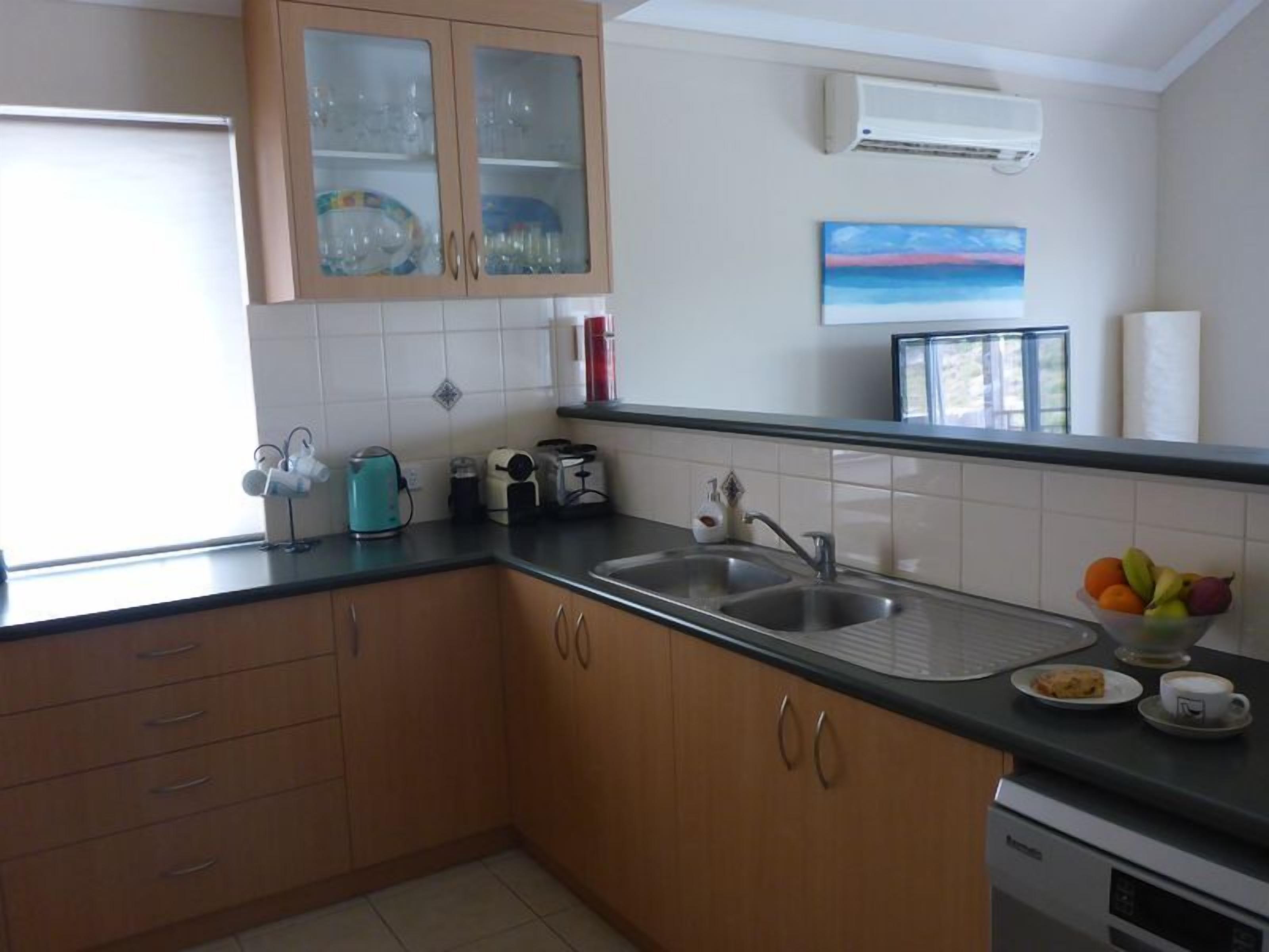 All quality linen supplied + free WiFi, Netflix, gift etc