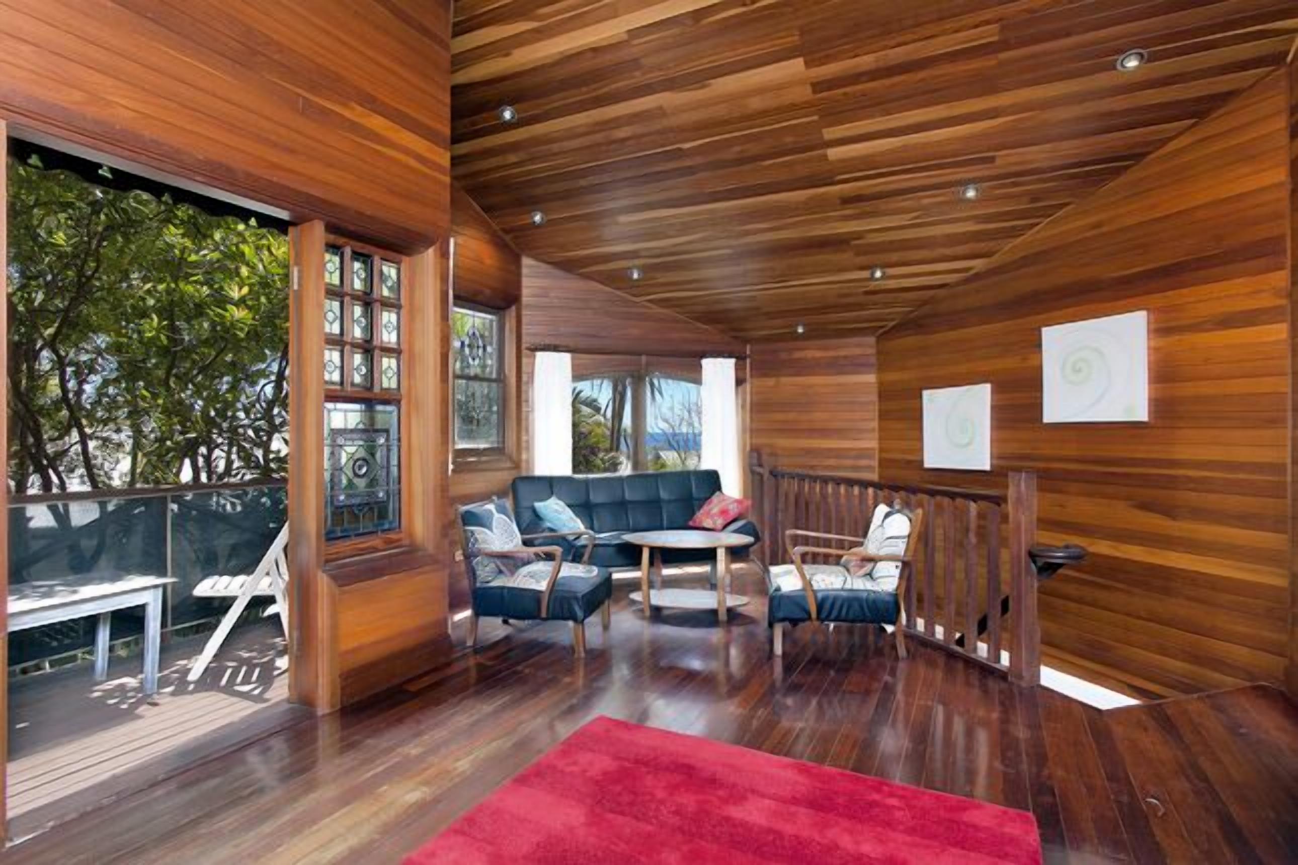 Off-Peak Specials! Ocean-view, 2 Dwellings, Unique Boutique Valla Beach!