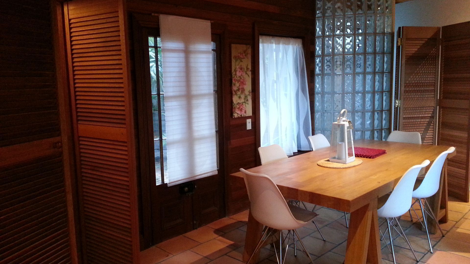 Off-Peak Specials! Ocean-view, 2 Dwellings, Unique Boutique Valla Beach!