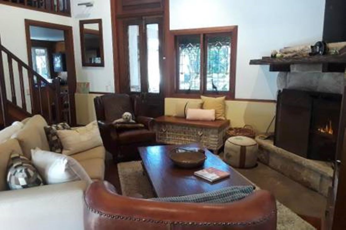 Off-Peak Specials! Ocean-view, 2 Dwellings, Unique Boutique Valla Beach!