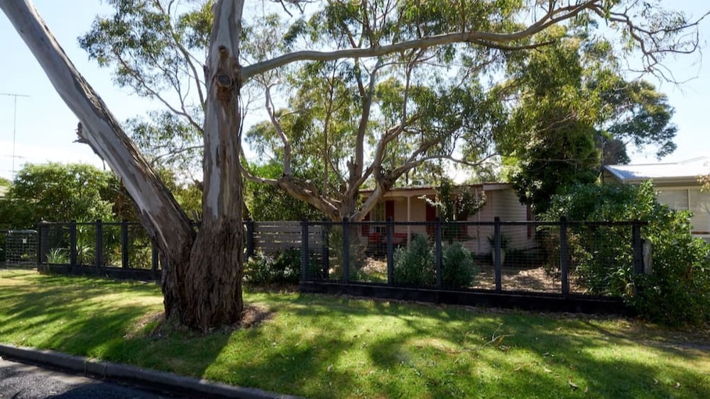28 Anderson Ave, Inverloch