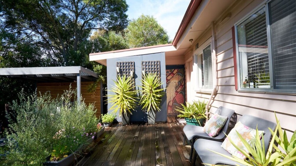 28 Anderson Ave, Inverloch