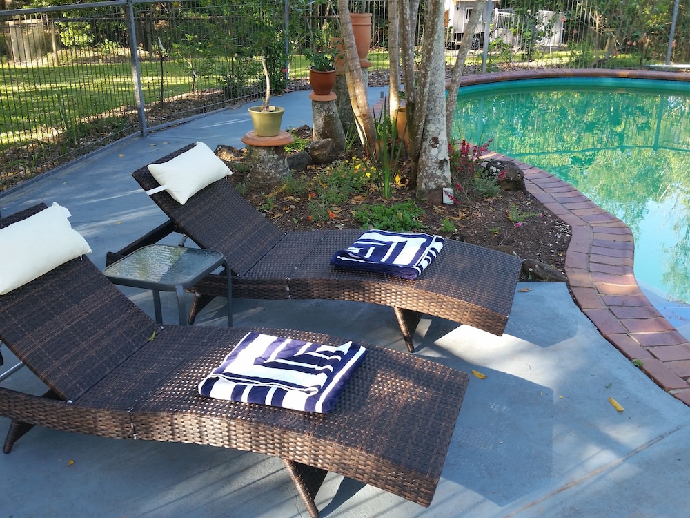 Peaceful @ West Woombye BnB