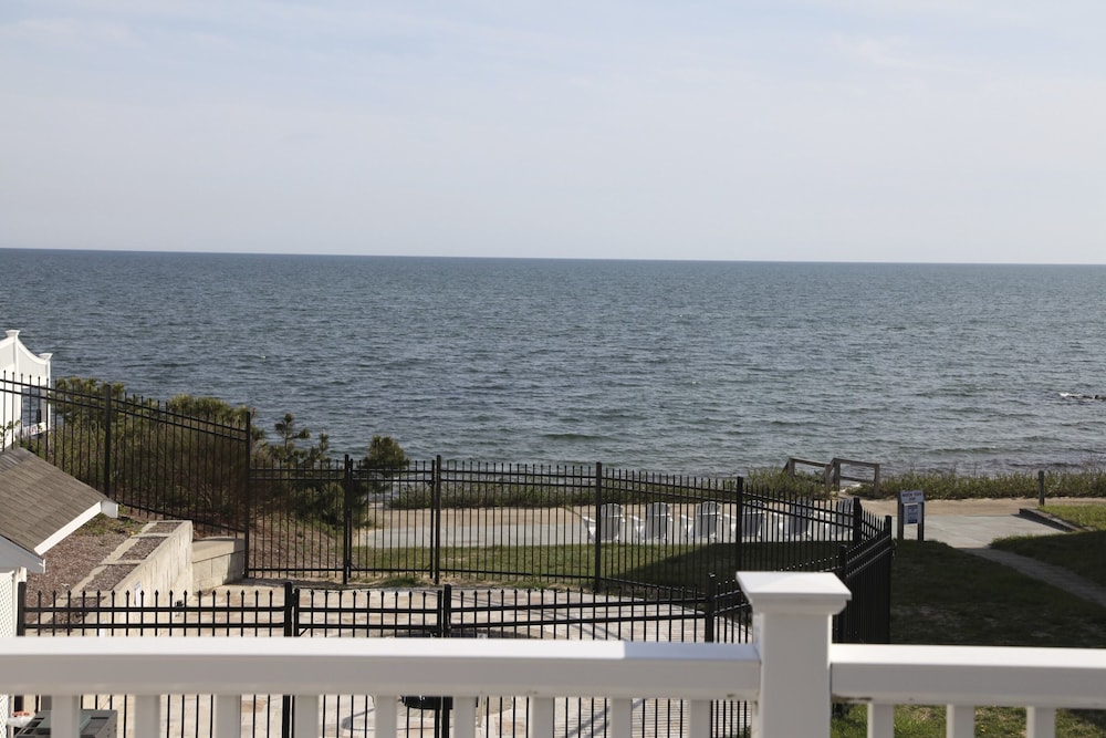 Cape Cod Oceanfront Condo with Ocean View & Private Sandy Beach
