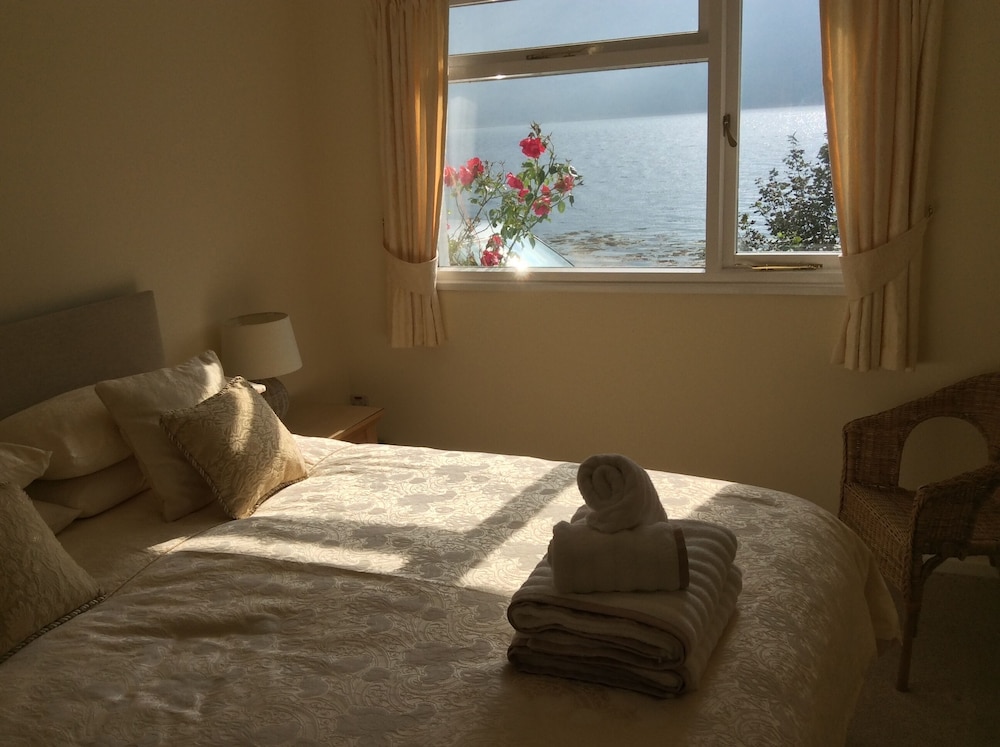 A loch side property with stunning views located in a walker's paradise