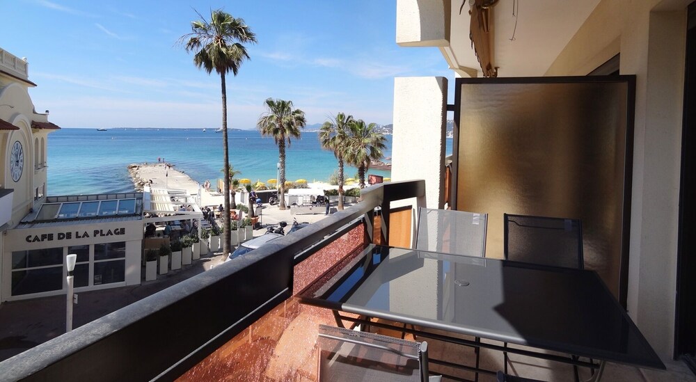 Plage Joseph Beach Club Antibes Site Officiel De L