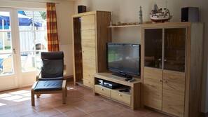 Télévision, chaîne hi-fi