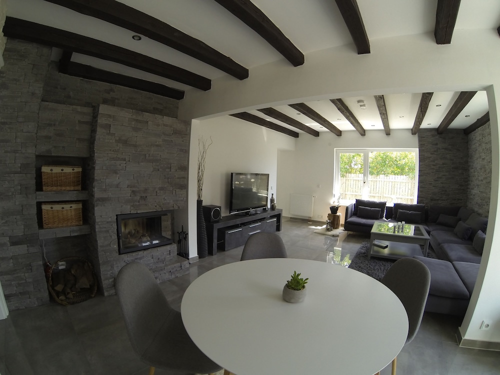 Luxury Holiday Home in the Lüneburg Heath With Fireplace and Pool Table in Bergen Auf Rügen, Germany